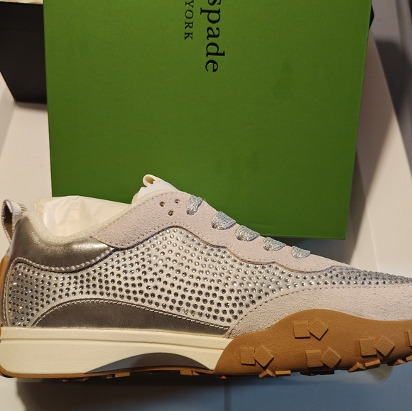 K as in Kate Runner Embellished Silver And White Sneaker. Size 8 NWT - Picture 5 of 6